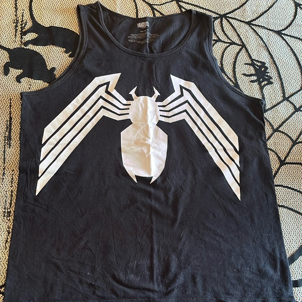 Marvel Spider-Man Venom tank top, plus Welcome skull/demon t-shirt, both L.